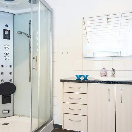 8 Person In Allingabro-by Traum Vakantiehuis