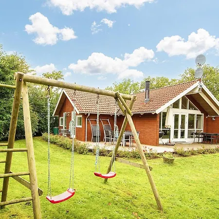 8 Person In Allingabro-by Traum Vakantiehuis